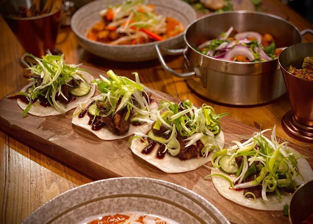 2084 hong kong peking tacos