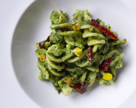 FUSILLONE CON CIME DI RAPA E CRUSCO - Fusilli “Spiral” Pasta with Turnip Tips & “Crusco” Peppers1
