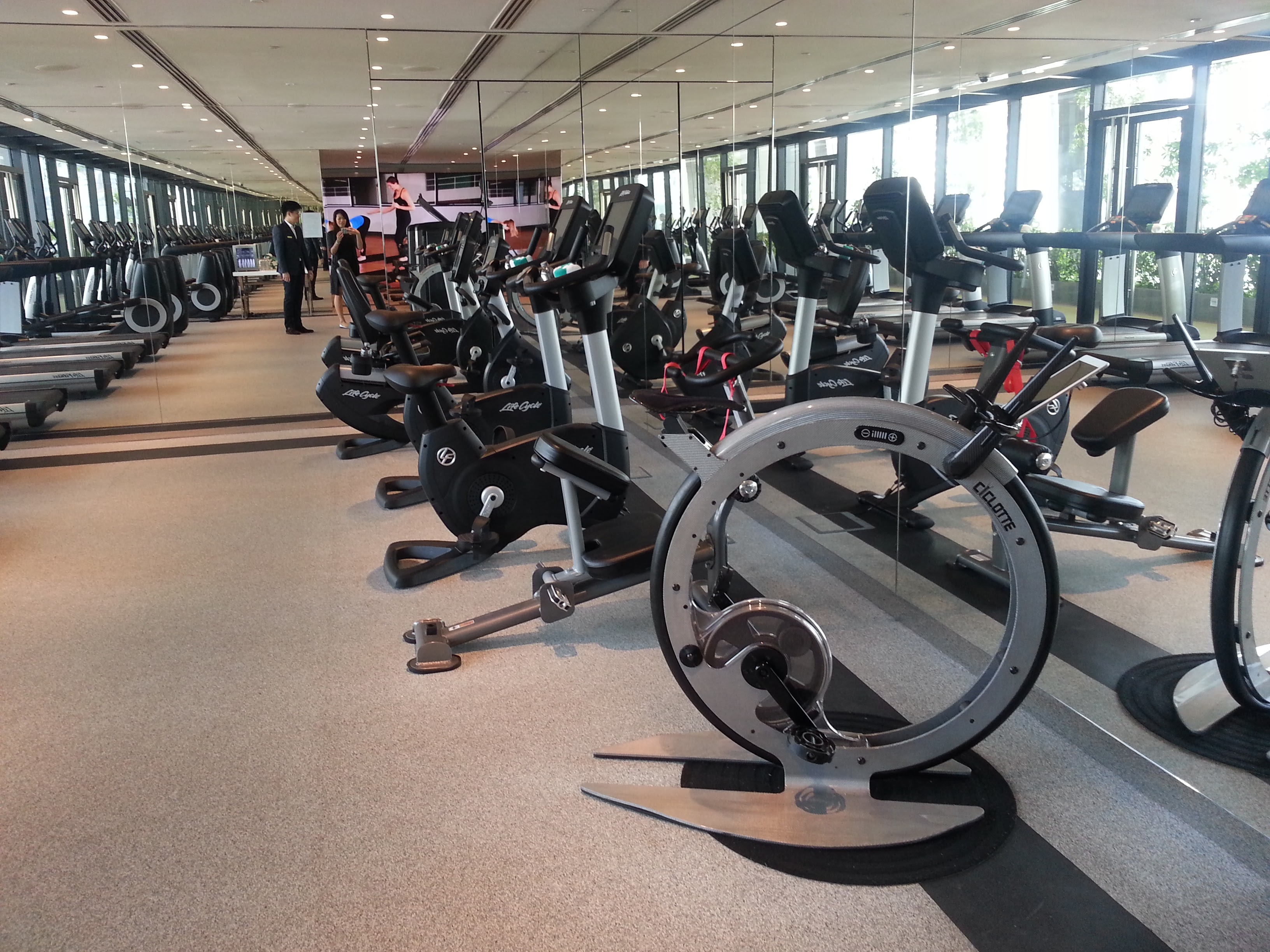 South Beach Singapore Hotel Gym 20160119_110202