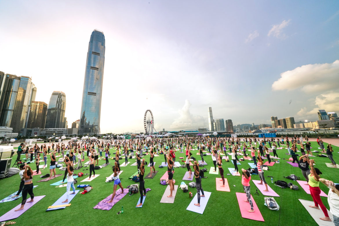 Iris Hong Kong Yoga Mainstage1