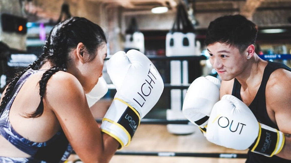 Lights Out Review Healthy HKG